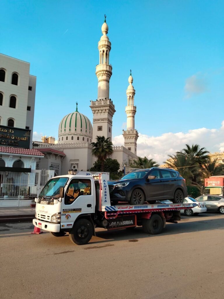 ونش لنقل السيارات الملاكي المعطله على الطرقات